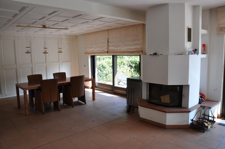 Kamin EG
