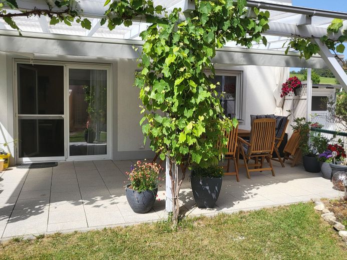 Schönes EFH mit exklusiver Ausstattung – Terrasse