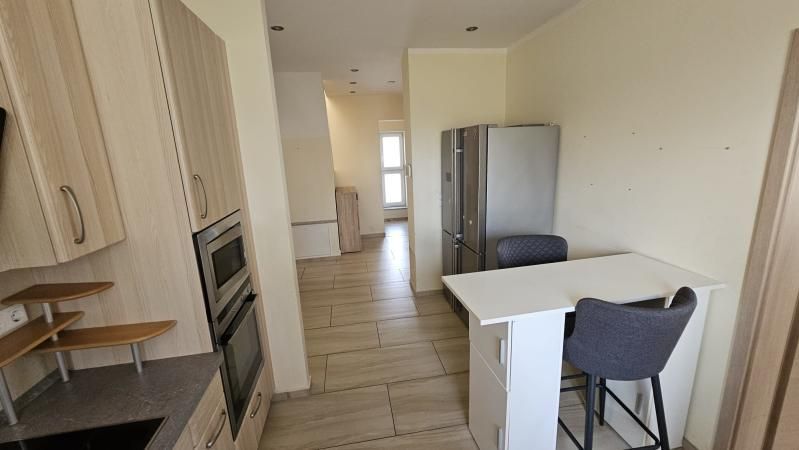 Sehr gepflegtes 4-Zimmer EFH mit Garten und 2 Terrassen Nähe Stadtpark in Lampetheim – Bild 4