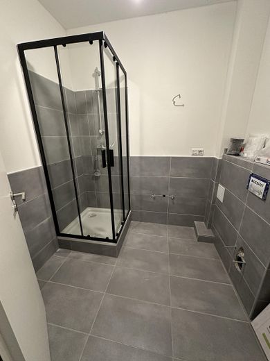 ** Frisch kernsanierte 5-Zimmer-Wohnung im Altbau Dachgeschoss ** – Foto 7
