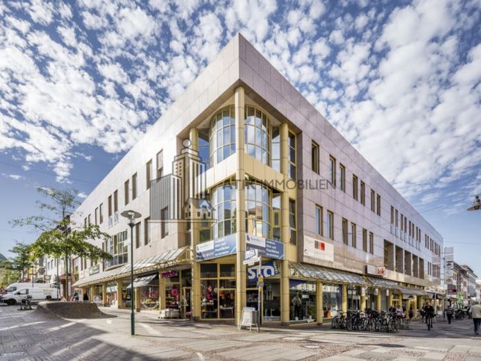 ATIK: Atractivas superficies comerciales en la zona peatonal - de uso flexible - sin comisión – Foto 1