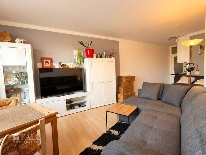 Dem Wasser so nah - 1-Zimmer-Apartment mit traumhaftem Blick – Wohn- und Schlafbereich - Bild 2