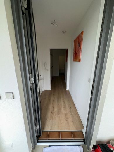 2-room apt. in a well-maintained apartment building & car parking space – Photo 16
