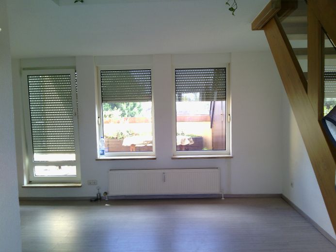 2-кімнатна галерейна квартира, Нюрнберг/Neuröthenbach – Wohnzimmer 01