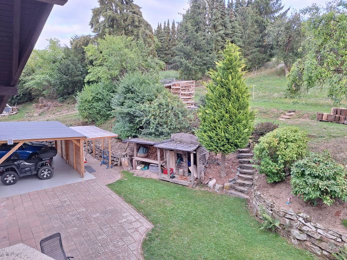 Großzügiges Wohnen im gepflegten Landhaus (nähe Golfplatz/Waldrand) PROVISIONSFREI – Garten und Terrasse