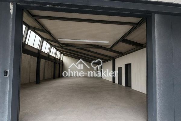 Lagerhallen 1 x 200 qm + 200 qm Freifläche 1x 270 qm + 200 qm Freifläche 1x470 qm + 400 qm Freifläch