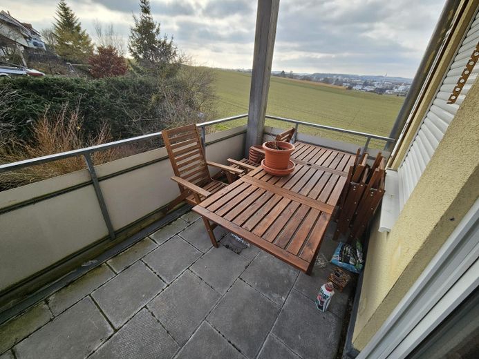 Attraktive 2-Zimmer-Wohnung mit Balkon & TG-Stellplatz in Bildechingen – Balkon