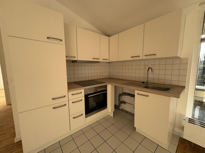 Barrierefreie Dachgeschosswohnung mit großer Sonnenterrasse (provisionsfrei!) – Küche