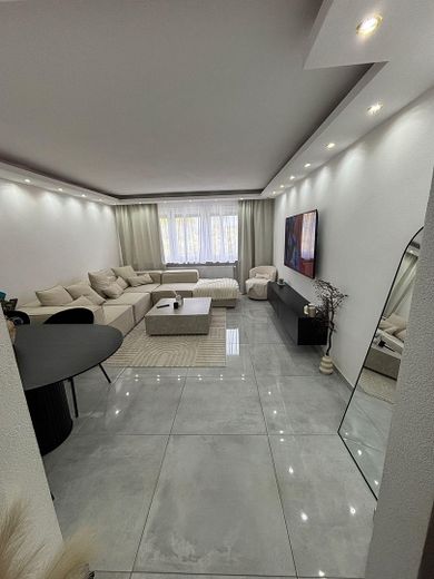 Heilbronn Neckargartach’ta 01.12.2026 tarihinden itibaren kiralık aydınlık 3,5 odalı daire – Fotoğraf 1