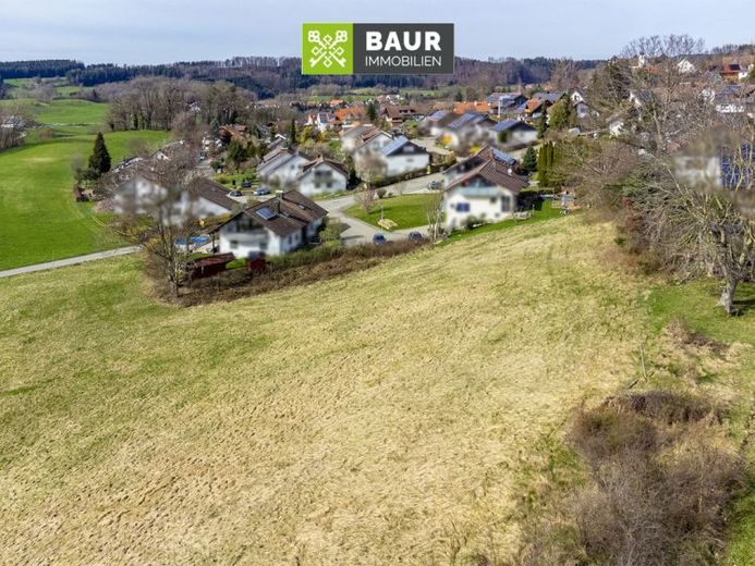 Außergewöhnliches Baugrundstück in idyllischer Ortsrandlage von Wolfegg – Foto 1