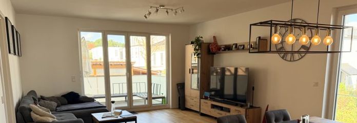 EUPORA® Immobilien: Bonito piso con balcón en Kirchheimbolanden, junto al jardín del castillo.