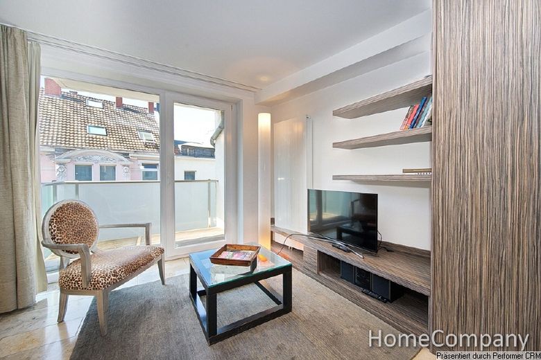 Außergewöhnliches Komfortapartment mit Balkon und Aufzug im Zentrum von Düsseldorf – 0be56420865c2cf242ea1a57ce905954e66e510d.jpg