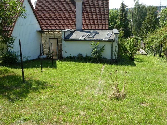 Beau terrain à bâtir avec petite maison à Possendorf – Blick von Hinten 