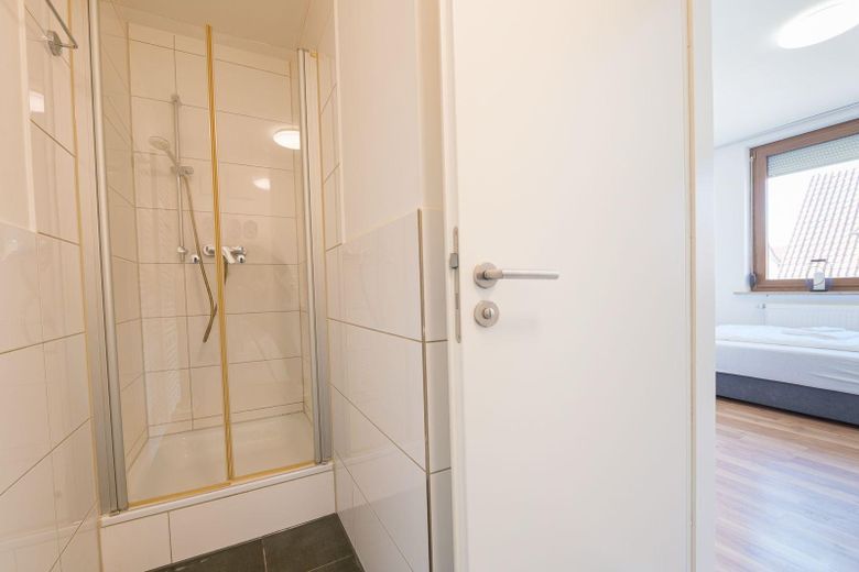 Moderne, möbilierte 2-Zi. Wohnung - Komfort Put – Foto 10
