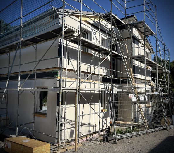 Neubau ZFH 3-Zi. ETW im 1. OG mit großem Südbalkon - PROVISIONSFREI von PRIVAT – Außenansicht