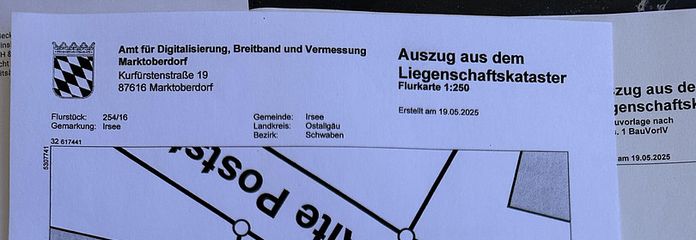 Plan mit Bemaßungen