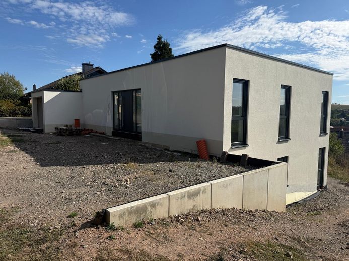 Spacieuse maison individuelle - Première occupation – Hauptansicht vorne-rechts