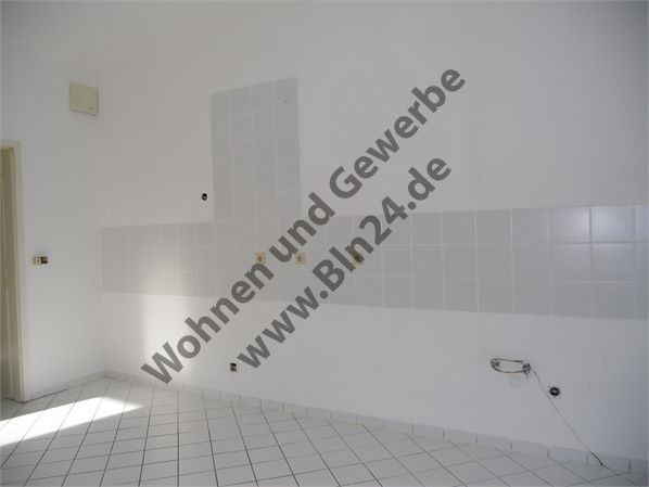 Halle ++ - saniert - 3er WG + – Küche