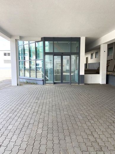 VUB0001924-4