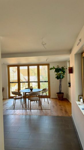 Stilvolle und hochwertige Wohnung in Heideslheim nach Erstbezug – Foto 1
