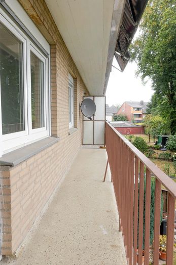 Appena ristrutturato: luminoso appartamento di 3 stanze con ascensore e loggia a Heinsberg-Oberbruch – Loggia