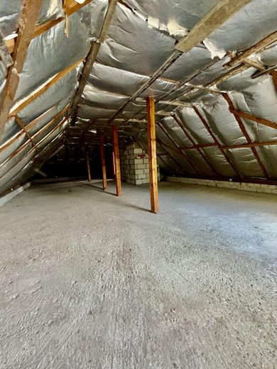 Seltene Gelegenheit in Delmenhorst: 150 m², großer Garten, viel Ausbaupotenzial – provisionsfrei – 90qm Ausbaupotenzial OG Teil 2