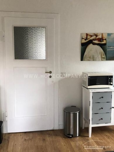 27018 HomeCompany Dresden Möbliert/Furnished 2-Zimmer-Apartment mit Balkon in Dresden-Nickern max. 1 Person – 69058ee6f3d3dc517bb070191ceaaa98dc240742.jpg