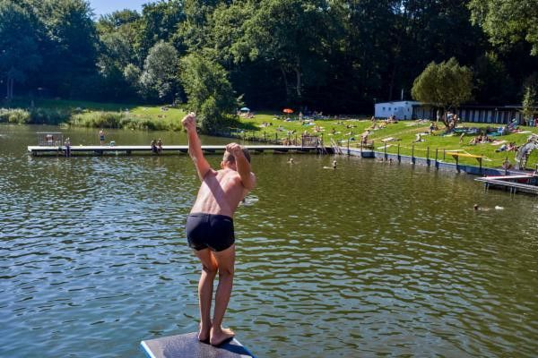 Sachsenwaldbad Tonteich