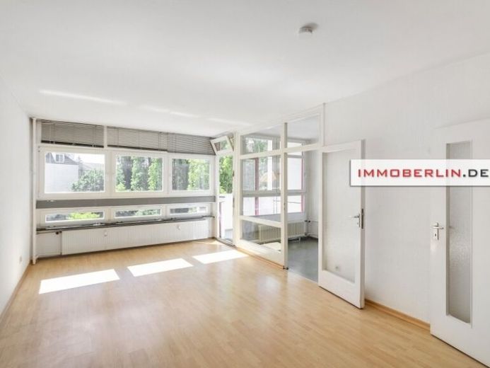 IMMOBERLIN.DE - Luminoso appartamento con loggia solarium tranquilla in un’infrastruttura eccellente – Foto 1