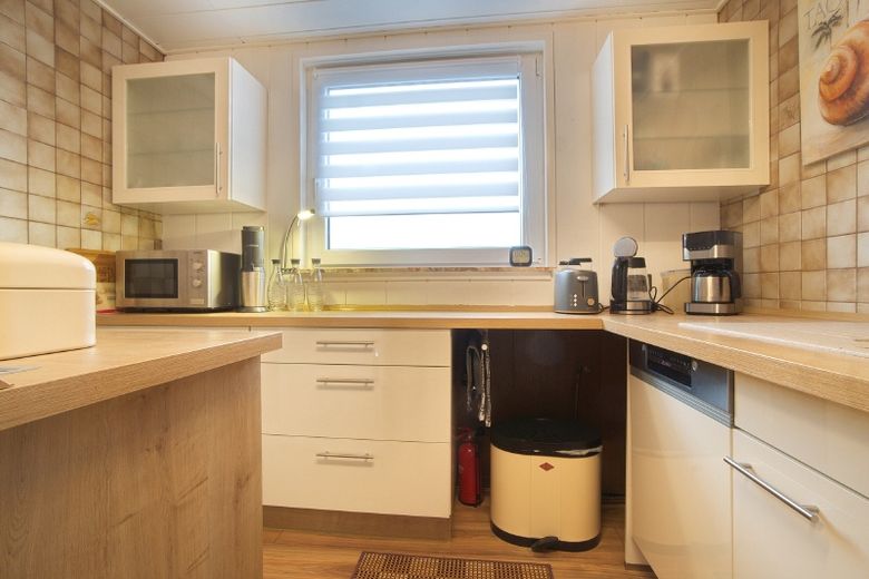 Surrounded by greenery: Spacious apartment with balcony on the Tippelsberg hill and nature conservation area; short journey time to city centre – df4a6d9eed14fadbcdf3f8a84d019eb2a90bf8ab.jpg