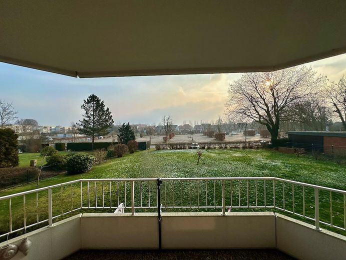Ostsee-exklusive Ferienwohnung mit Kamin in Top-Lage ✅ ohne Provision ✅ – Balkon-Ausblick