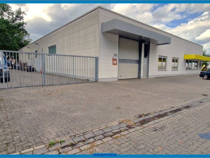 Moderne Halle ca. 1.475qm mit Büro und Ausstellungsfläche in Wesel – फोटो 1