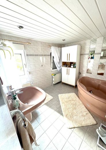 Badezimmer 1.OG