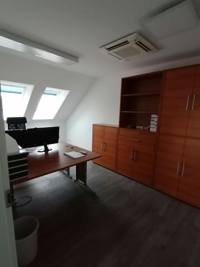 Exklusive Büro und Praxisräume provisionsfrei zu vermieten – Foto 8
