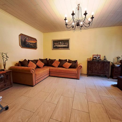 Wohnzimmer/Esszimmer