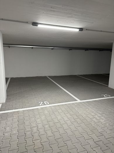 Penthouse met 2 dakterrassen | Campbell, Heidelberg | Direct te betrekken | 2 parkeerplaatsen in de ondergrondse parkeergarage – Stellplätze Tiefgarage