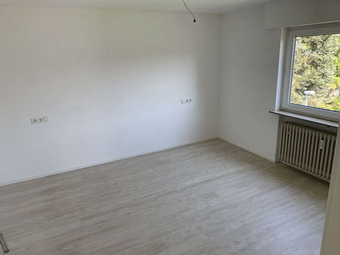 Schlafzimmer L 1