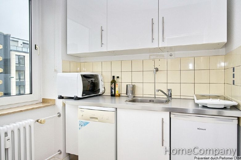 Schöne, geräumige Wohnung mit Internetzugang in zentraler Lage in Düsseldorf-Düsseltal – 88746e2b1827cf91907d1b5bee77e43d0cbd008d.jpg