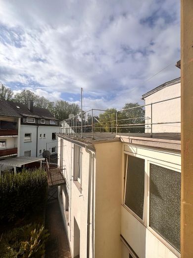 lichtdurchflutete 3 ZKB Wohnung nähe Stadtpark – Aussicht