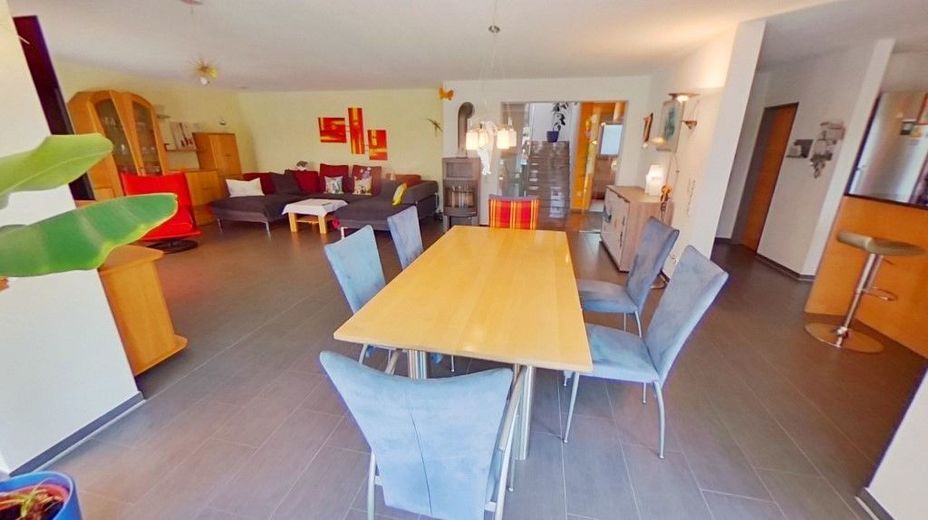 Traumhaftes Energiespar-EFH A+, exklusives Wohnen, Garten, Pool – EG Essen-Wohnen