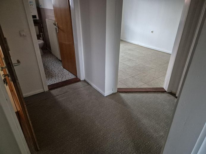 Ruhig gelegene 2-Zimmer-Wohnung in Liebenburg/Dörnten – Flur