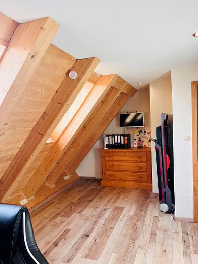 Kinderzimmer / Büro