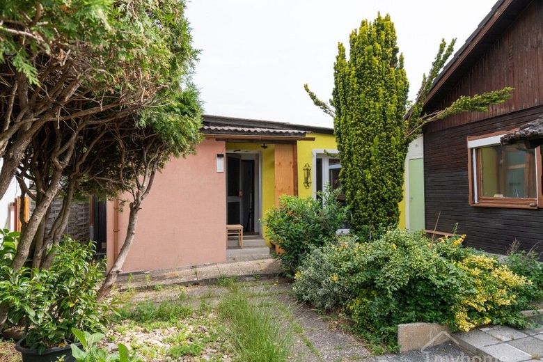 Sanierungsbedürftiges Bungalow mit Nebengebäude &amp; Garage und Keller in Röttenbach – BG+EFH Röttenbach 2 010