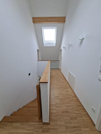 Neubau Haus (Doppelhaushälfte) in Karlsruhe Neureut zu vermieten – Galerie