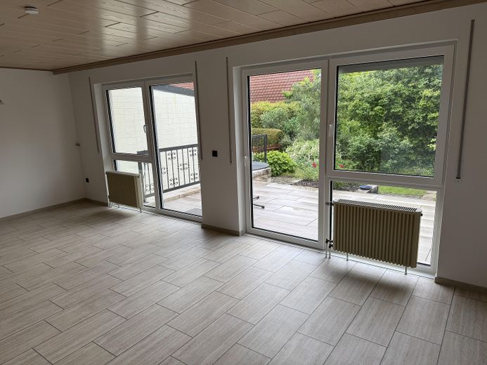 Casa a schiera centrale in affitto a Nördlingen – Wohnzimmer im EG