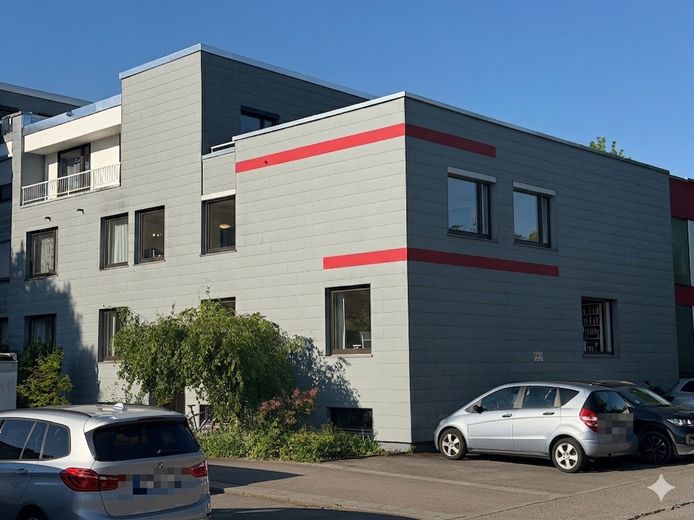 Gepflegte Eigentumswohnung in Puchheim/Bahnhof – Außenansicht 1. Obergeschoss