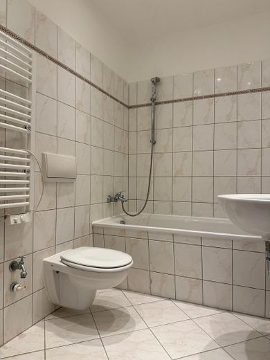 Frisch renovierte und helle 3-Zi. Whg. mit Balkon in Walddrehna – Foto 6