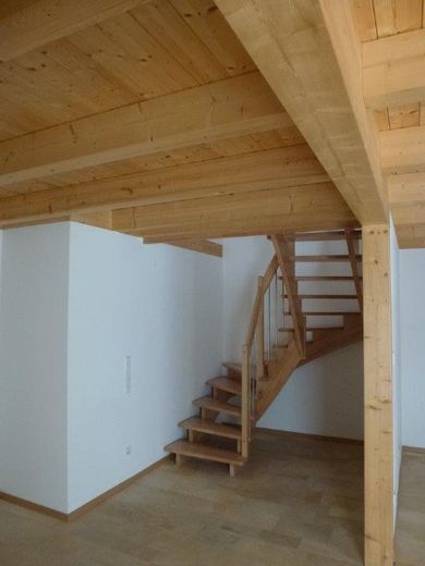 Interesujący dla inwestorów! Ekologiczny dom bliźniaczy w Brunn – Treppe zum OG