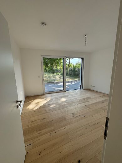Wohnung mit Garten – Foto 9
