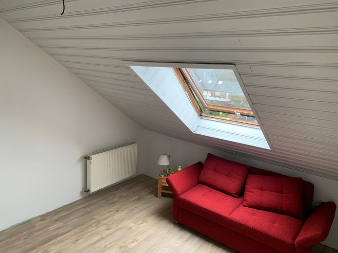 Renovierte Wohnung inkl. Küche – Schlafzimmer_01